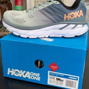 Hoka One One- Clifton 6 (Wide)